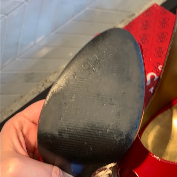 Red peep toe sling back pumps - Picture 8 of 8